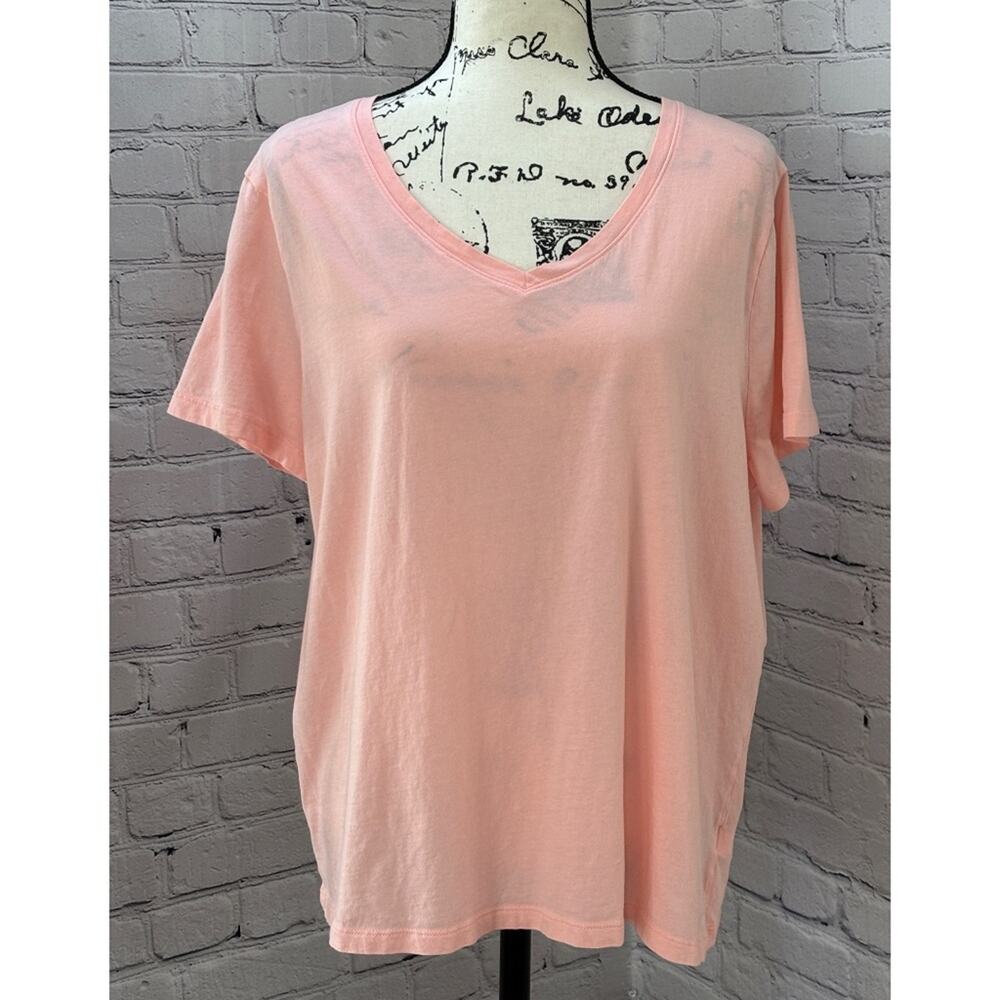 Time and Tru Women’s Peach Short Sleeve V-Neck T-Shirt (Size XXL)